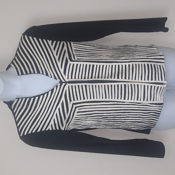Becky & Bobby Striped Zip Front Blazer Jacket L  Geometric Black White V Neck - Picture 1 of 4